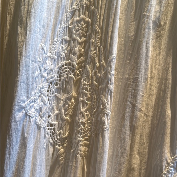 Johnny Was Cream Long Sleeve V-Neck Sundress - Picture 4 of 11